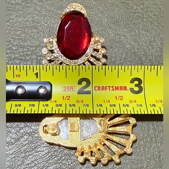 Vintage Tara Red / Retro Macaron Green Gold Tone Rhinestone Post Back Earrings - Picture 5 of 9